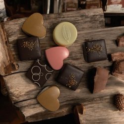 Fyldte chokolader i gaveske PR Chokolade 8 stk.