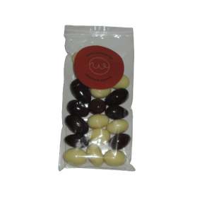Blandede drage mandler med chokolade