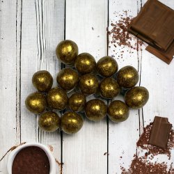 Hasselndder med bld nougat