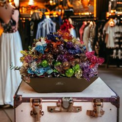 Gavekurv - 2 kg. indpakkede  chokolade - Perfekt gave til kontor og som delegave 