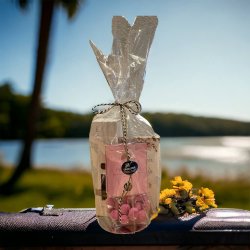 Gave med lakrids, chokolade og wienermandler