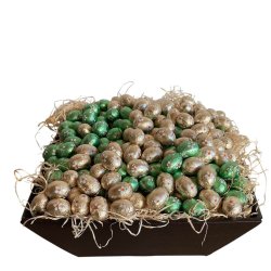 Gavekurv med 2 kg. chokolade p�ske�g