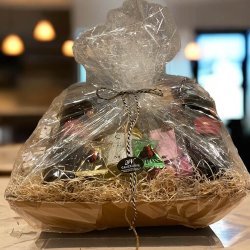 Gavekurv med 3 flasker Italienske vine rd og hvid