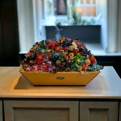 Gavekurv 3 kg. indpakkede chokolade - Perfekt gave til kontor og som delegave