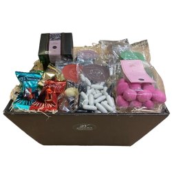 Gavekurv med candy cube slik og lkkerier