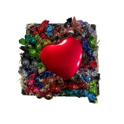 Gavekurv med chokoladetwisters og hjerte