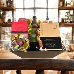 Gavekurv med Dansk speciall-lakrids og chokolade 