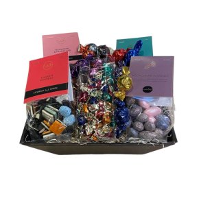 Gavekurv med lkkerier til den sde tand - Fyldt med chokolade