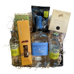 Gavekurv med Engelsk dry gin og slik