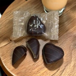 Flowpakket chokolade marcipanhjerte