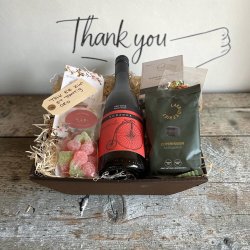 Sig TAK - gavekurv med s�de l�kkerier og vin