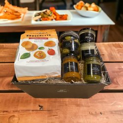 Gavekurv - Tapas med delikatesser