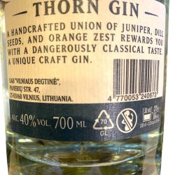 Gin gavekurv med Thorn gin, Thy tonic og lkkerier
