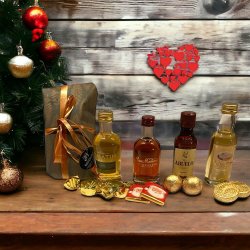 Adventsgave med mini spiritus flasker og chokolade