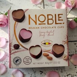 Noble Belgisk Chokolade Cups: Elegant Hjerteformet Gave�ske