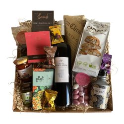 Gavekurv med eksklusive delikatesser-vin og lkkerier