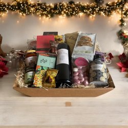 Gavekurv med eksklusive delikatesser-vin og lkkerier