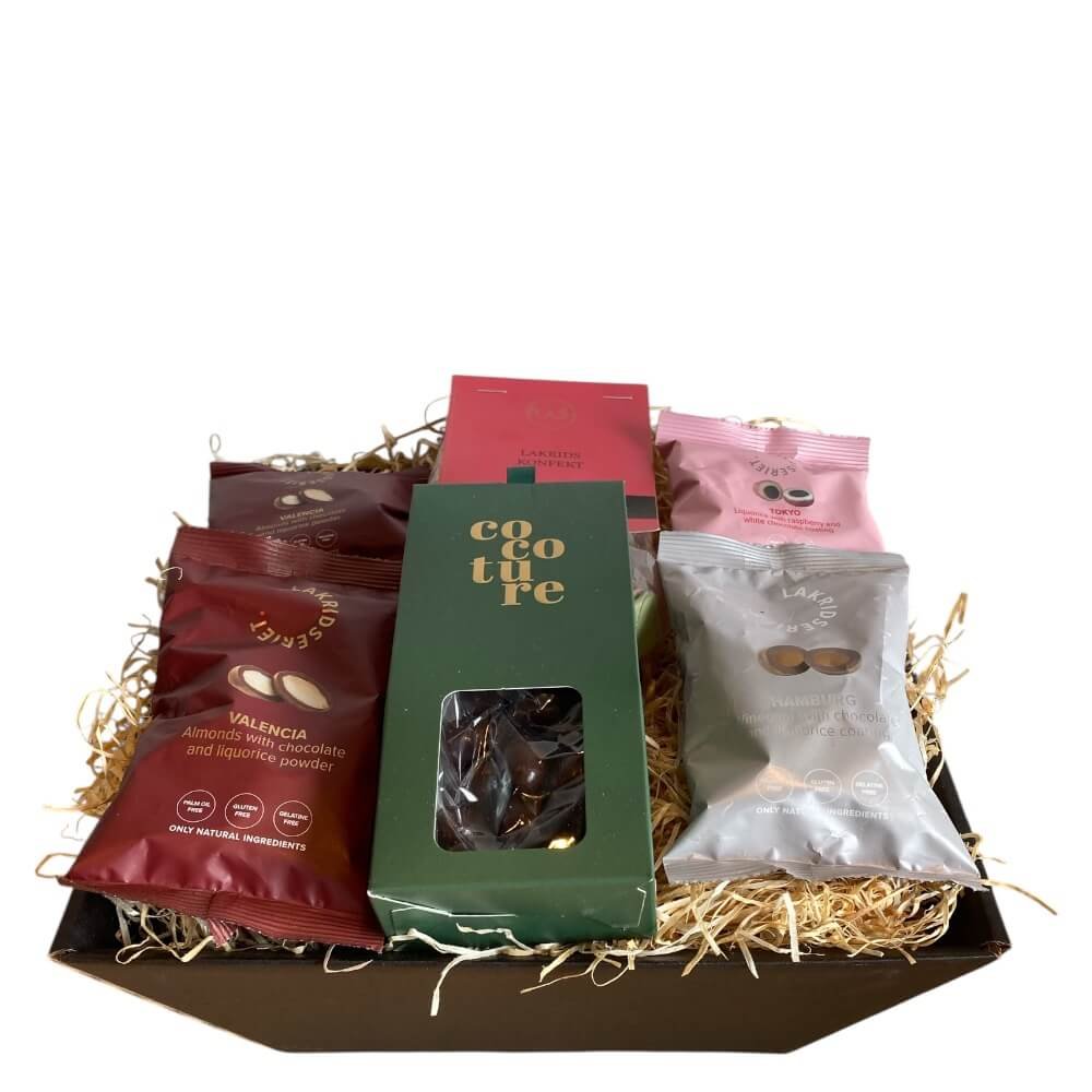 Gavekurv med Lakridseriet lakrids chokolade og Cocoture slik