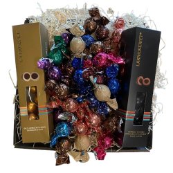 Gavekurv med guldlakridser og chokolade