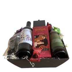 Eksklusiv gavekurv med dansk l, spansk vin og chokolade