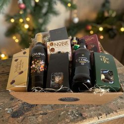 Gavekurv: Stor luksus kurv med r�dvin, portvin og Amatller