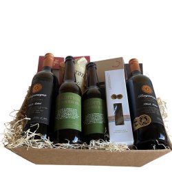 Stor gavekurv med dansk l, italiensk vin, chokolade og slik