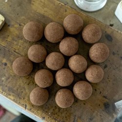 Lakridseriet Reykjavik i pose med fl�dechokolade og lakrids