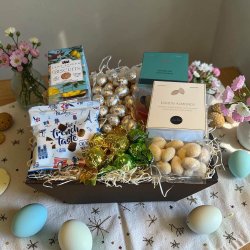 Eksklusiv P�skekurv: En frisk smag af for�r