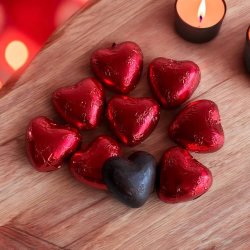 Chokoladehjerter m�rk by PR Chokolade- 225g.