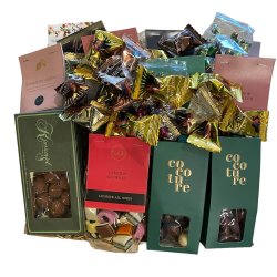 Gavekurv stor luksus-chokolade og lkkerier 
