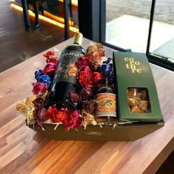 Gavekurv med Spansk vin, kaffe og whisky likr